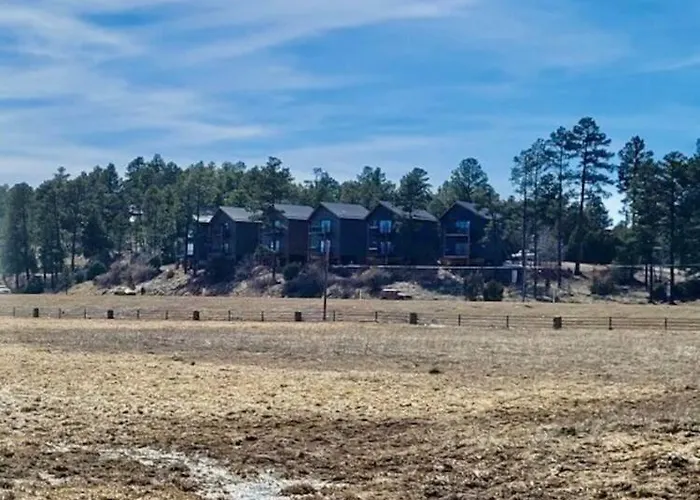 Mountain Escape, W/fireplace! Holiday home *