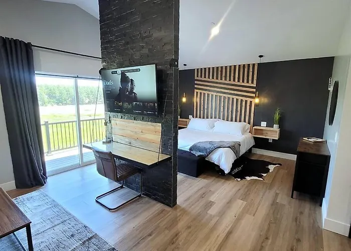 Holiday home Mountain Escape, W/fireplace!